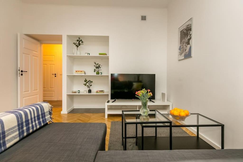 Cozy, Fully Equipped Apartment In Mokotow District Warsaw Ngoại thất bức ảnh